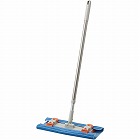 Ｃ．ぞうきんが使えるフローリングワイパー　伸縮