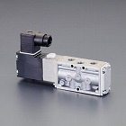 ＡＣ１００Ｖ・Ｒｃ１／４”　５方向電磁弁（流量２．０Ｃ）