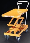 ５２０ｘ１０１０ｍｍ／５００ｋｇ　テーブルリフト