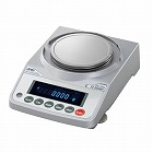 ３２０ｇ（０．００１ｇ）　電子天秤（校正用分銅内蔵型）