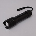 ［単３ｘ６本］　フラッシュライト／ＬＥＤ