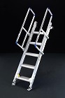 １．３８８‐１．６２８ｍ　トラック昇降タラップ（アルミ製）