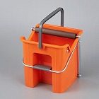 ２９５ｘ２９４ｘ３０１ｍｍ　モップ絞り器（抗ウイルス剤配合）