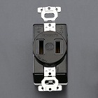 ２５０Ｖ／３０Ａ　埋込コンセント（２Ｐ）