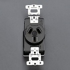 ２５０Ｖ／１５Ａ　埋込コンセント（３Ｐ）