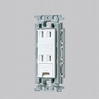 １２５Ｖ／１５Ａ　埋込コンセント（２口／アースターミナル）［絶縁枠］