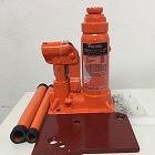 ［ＥＡ９８６Ｄ‐１１用］　替えジャッキ（油圧式／１式）