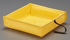 １０６７ｘ１０６７ｘ１２１ｍｍ／６４Ｌ　折畳オイルトレイ